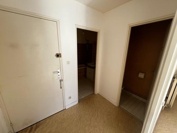 APPARTEMENT T2 de 44m² - BALCON - CAVE - PARKING