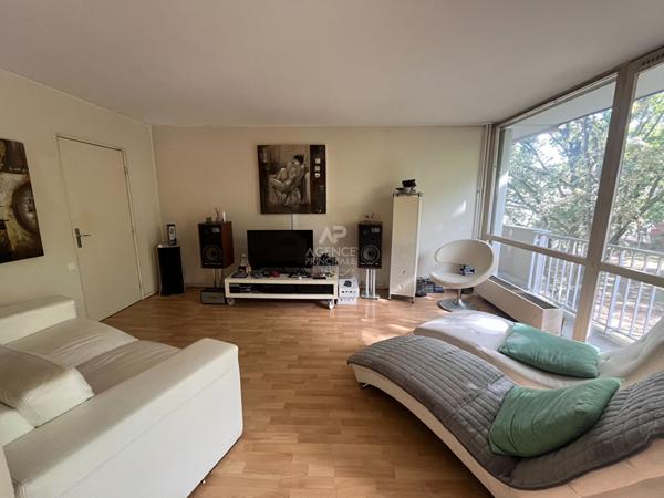Appartement Cergy 4 pièce(s) 82.45 m2 €219 000 ** - Référence 11066