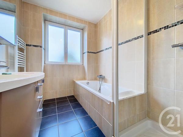 Maison à vendre  6 pièces - 156,96 m 2   LE PUY EN VELAY  - 43