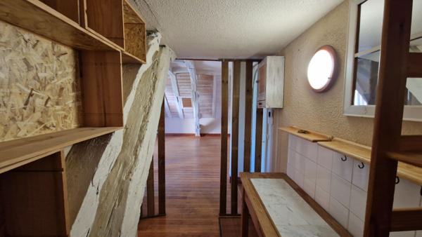 Charmant Appartement 2 Pieces a Vendre au Coeur de Bergerac !