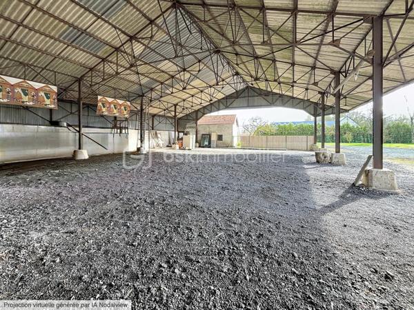 CORPS DE FERME AVEC HANGARS  ET PATURE

Amoureux de la nature, d'espace et de grands projets, cet ensemble immobilier est idéal  :  ce corps de ferme a un très gros potentiel, idéalement pour une activité équestre, artisanale ou projet familial en pleine nature ...

A proximité immédiate de l'autoroute A26, cette propriété dispose d'une maison principale de plain pied , de nombreuses dépendances, de deux  hangars, petite écurie et pâture, le tout sur presque 7000 m2 !

LA MAISON D'HABITATION  offre de beaux volumes  avec une pièce de vie de plus de 60 m2 avec insert bois, propice aux moments de convivialité,  , trois belles chambres de minimum 15 m2 chacune , une cuisine aménagée, une véranda exposée plein SUD permettant de profiter de la vue sur la cour, une salle de bain mixte, deux autres pièces pouvant faire office de bureau, chambre ou cellier, ainsi qu'une lingerie.

L'étage de 200 m2 est entièrement aménageable et permettrait ainsi de doubler la surface habitable, soit plus de 400 m2 au final !

L'EXTERIEUR : entièrement clos, avec une grande cour centrale, et accessible par trois entrées différentes (dont la principale avec portail motorisé ),  vous offre de multiples perspectives.
Vous y trouverez  : 

double garage avec portes manuelles, 
atelier,
ancienne étable ( environ 60 m2),
un hangar de 400 m2 avec petit espace mezzanine,
ancienne salle de traite,
cave extérieure,
un verger,
un hangar avec un box cheval et petit paddock et accès direct sur une PATURE de 2300 m2

Menuiseries bois double vitrage, chauffage au fuel, insert bois de 2019, assainissement individuel, rafraichissement à prévoir ...

Cet ensemble  s’adresse aussi bien aux passionnés d’équitation, qu’aux porteurs de projets nécessitant de grands volumes de stockage ou d’activité.

CONTACTEZ MOI POUR UNE VISITE