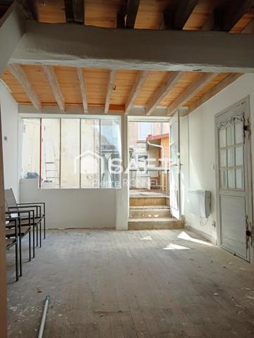 2 maisons dont l'une à rénover à Condé en brie 02330