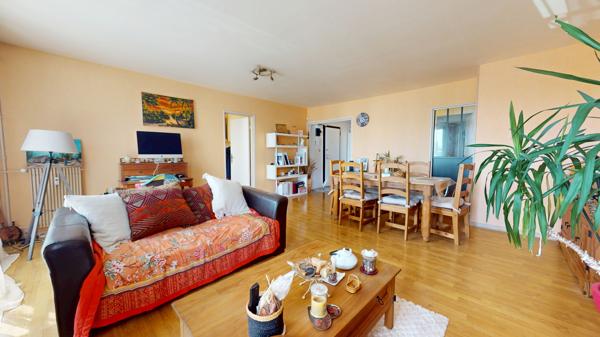 Appartement T4 avec balcon à Joué-lès-Tours