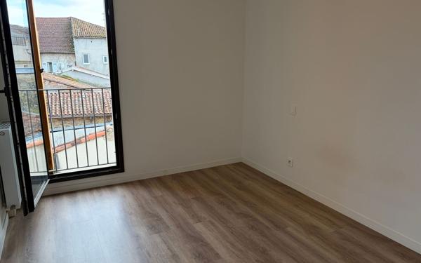 Appartement à vendre    3 pièces • 80,30 m2 Mont-de-Marsan