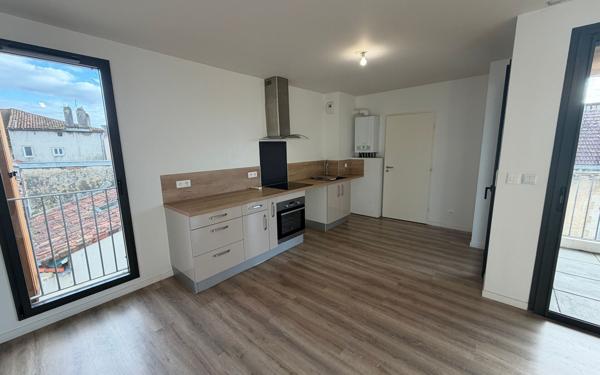 Appartement à vendre    3 pièces • 80,30 m2 Mont-de-Marsan