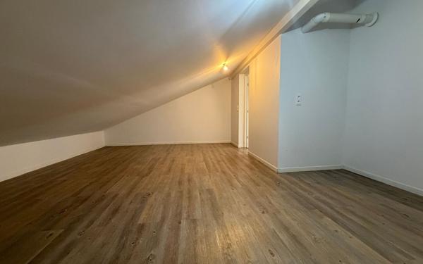 Appartement à vendre    3 pièces • 80,30 m2 Mont-de-Marsan