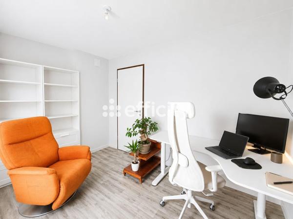 Maison
         5 pièces
        - 95 m² 229 000 € *