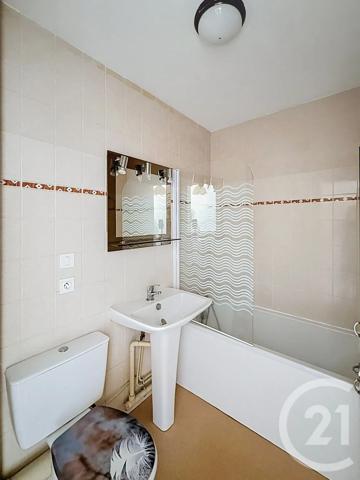 Appartement F1 à vendre  1 pièce - 23 m 2   CLERMONT FERRAND  - 63