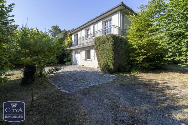 Maison à vendre 4 pièces 99.8m² Sarlat-la-Canéda (24200)