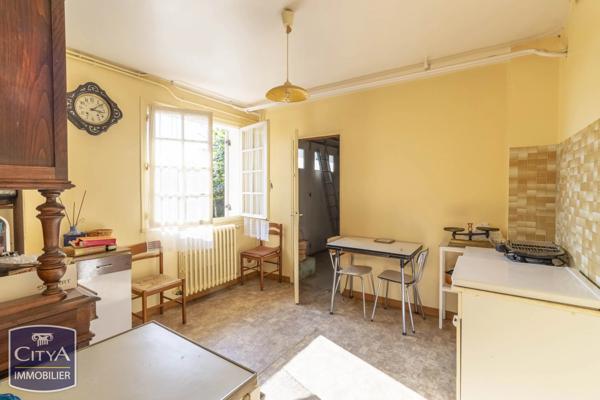 Maison à vendre 4 pièces 99.8m² Sarlat-la-Canéda (24200)