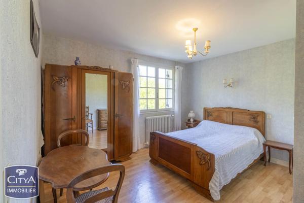 Maison à vendre 4 pièces 99.8m² Sarlat-la-Canéda (24200)