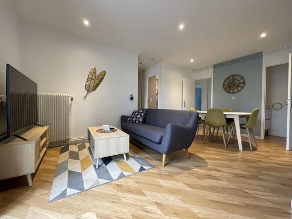 Chambre 4 - COLOCATION OULLINS , Oullins Chambre 4 - COLOCATION OULLINS , Oullins