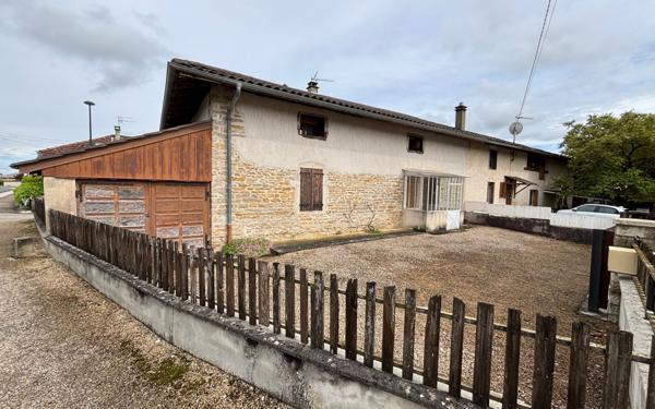 Maison à vendre    5 pièces •  Polliat