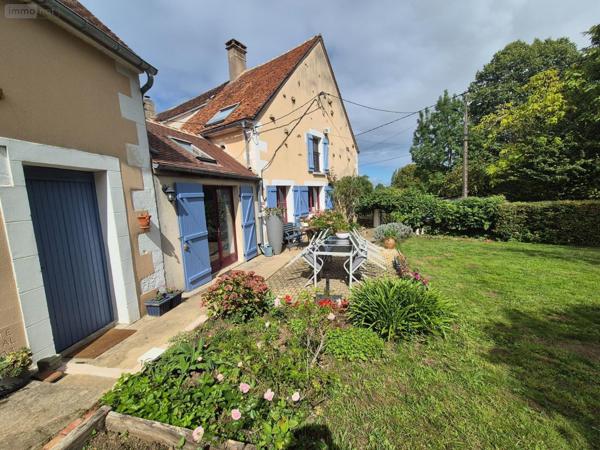 Maison à vendre à Saints en Puisaye dans l'Yonne (89520), ref : Ref 092