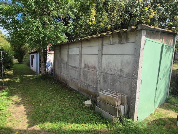 Maison à vendre à Saints en Puisaye dans l'Yonne (89520), ref : Ref 092