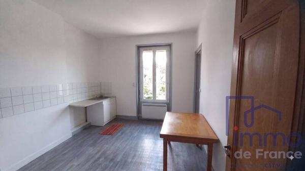 Appartement 2 pièces                                        - 42000 Saint-Étienne Réf : 2915-CIFVFOREZVELAY