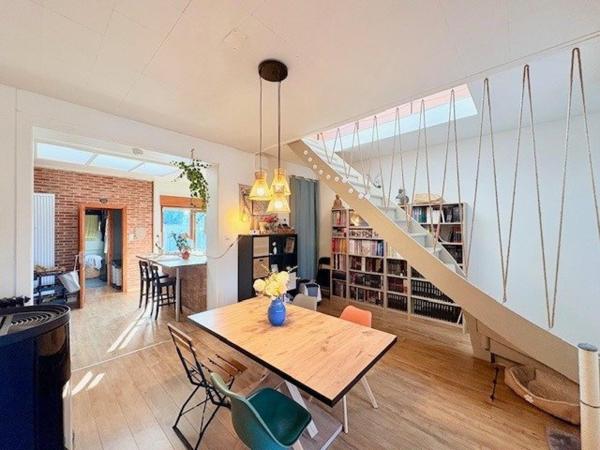 Maison semi-individuelle avec grand jardin et garage et fort potentiel – Bruay-sur-l’Escaut