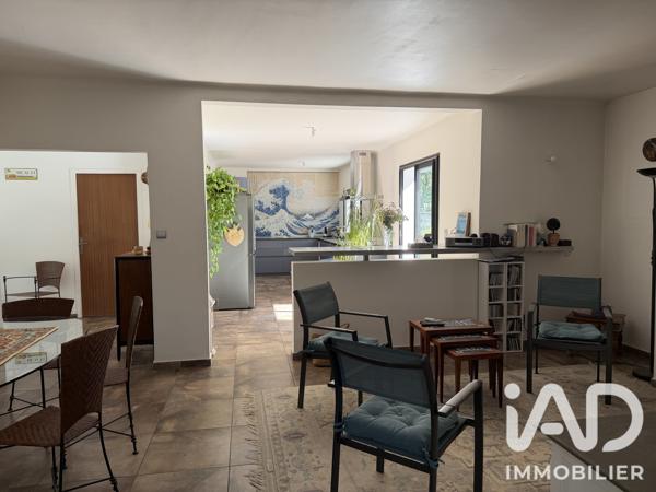 Maison à vendre 5 pièces 140 m² Villeneuve-lès-Avignon