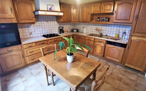 Maison à vendre    6 pièces •  Amilly