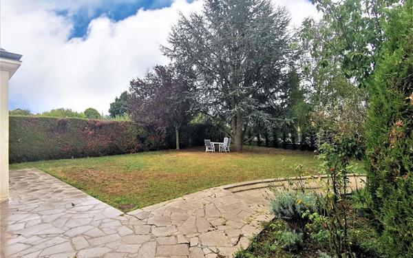 Maison à vendre    6 pièces •  Amilly