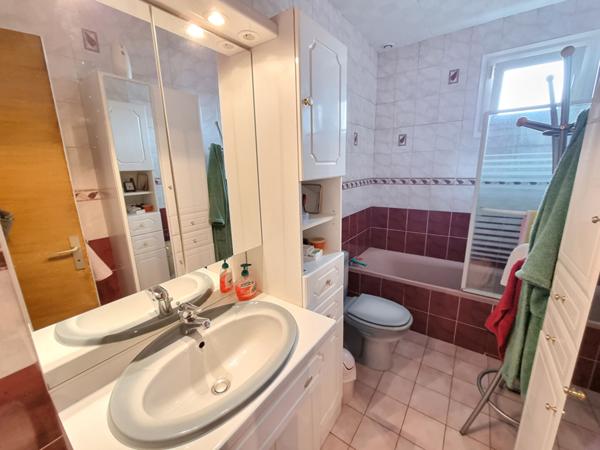 Maison Neuilly Sur Marne 5 pièce(s) 74.25 m2