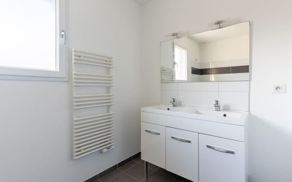 Maison à vendre    5 pièces •  Biscarrosse