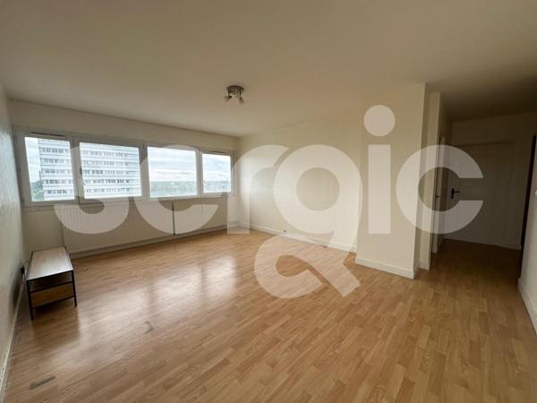 Location 4 Pieces 87 59370 Mons En Baroeul 15 0575 09 0743