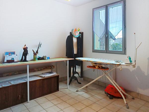 Maison 10 min sud Angers - 5 chambres - RARE! très belle dépendance Extérieur paysagé