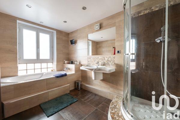 Maison à vendre 6 pièces 225 m² Montmorency