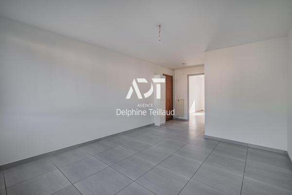 Appartement T3 à FONTAINE