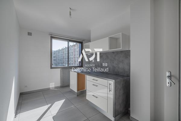 Appartement T3 à FONTAINE