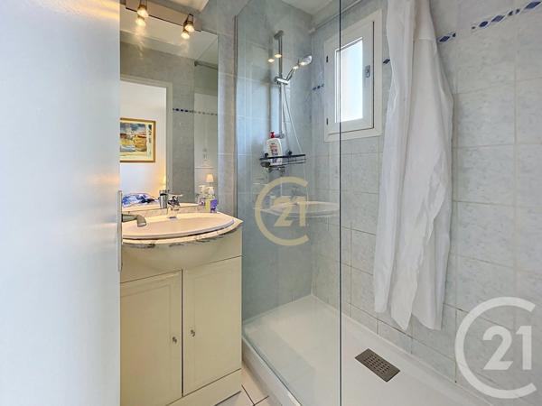 Appartement F2 à vendre  2 pièces - 39,77 m 2   CANNES LA BOCCA  - 06