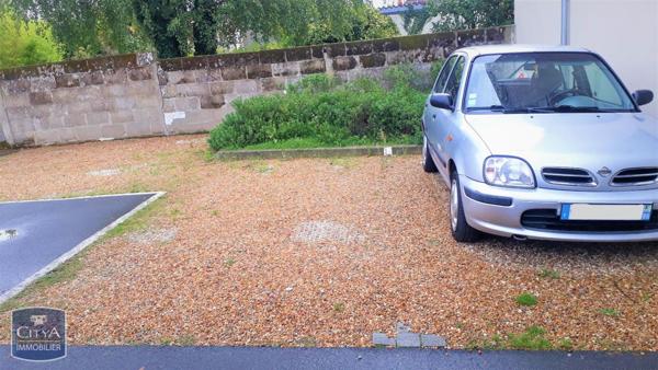 Location parking Angers (49)