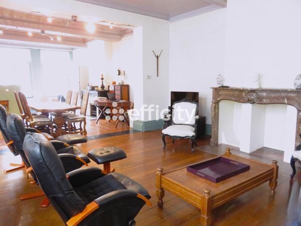 Appartement 5 pièces - 154 m²