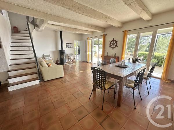 Maison à vendre  7 pièces - 160 m 2   ST CYR SUR MER  - 83