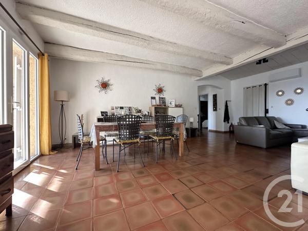 Maison à vendre  7 pièces - 160 m 2   ST CYR SUR MER  - 83