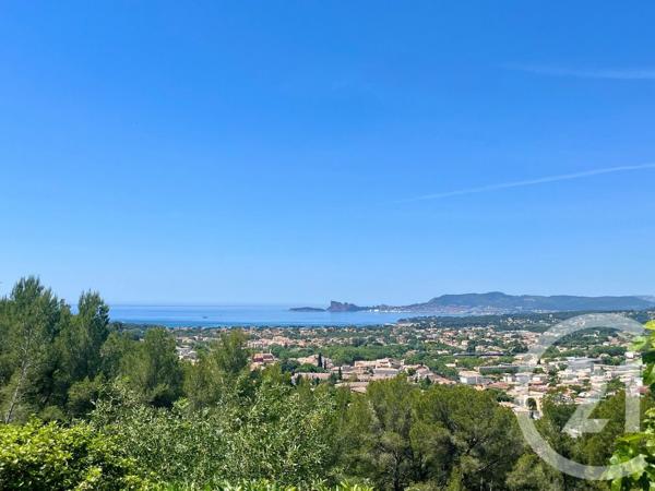 Maison à vendre  7 pièces - 160 m 2   ST CYR SUR MER  - 83