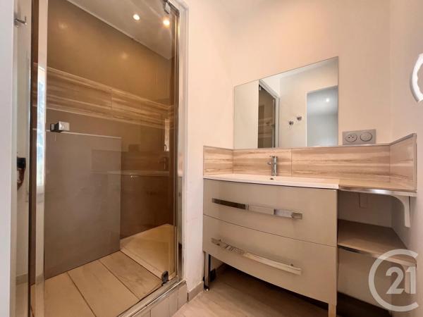 Maison à vendre  7 pièces - 160 m 2   ST CYR SUR MER  - 83