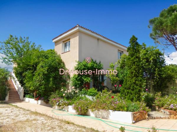 Maison à vendre 8 pièces de 227 m²