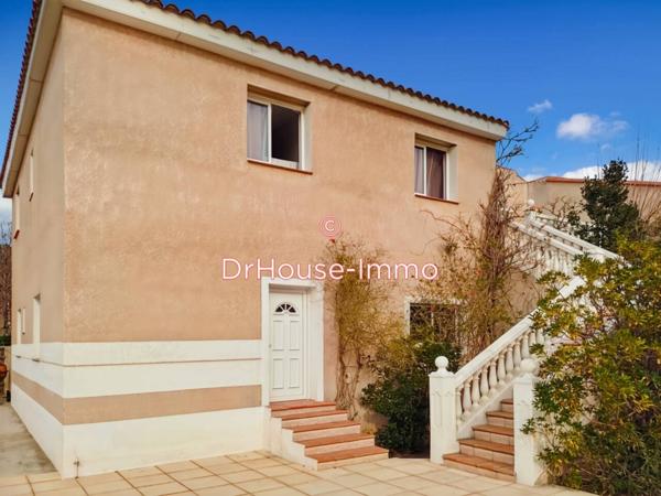 Maison à vendre 8 pièces de 227 m²
