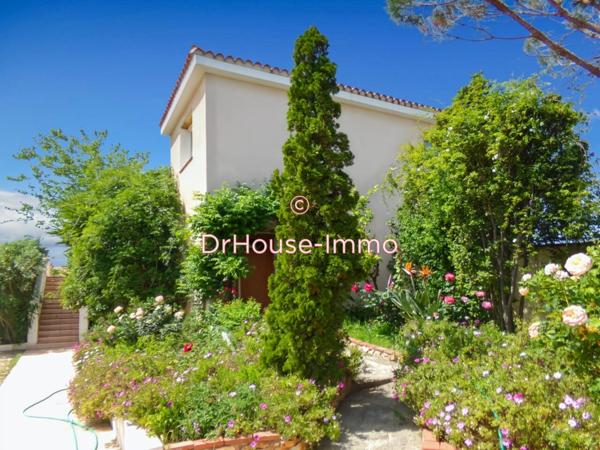 Maison à vendre 8 pièces de 227 m²