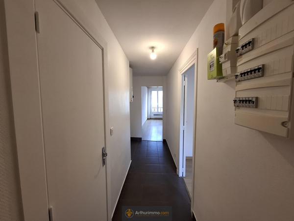 Coulommiers (77120) Appartement 60m² au centre ville Coulommiers DPE : D