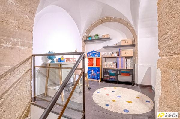 Versailles Notre-Dame / Avenue de Saint-Cloud - Appartement 4 pièces - 93m² au sol €660 000 ** - Référence 26677