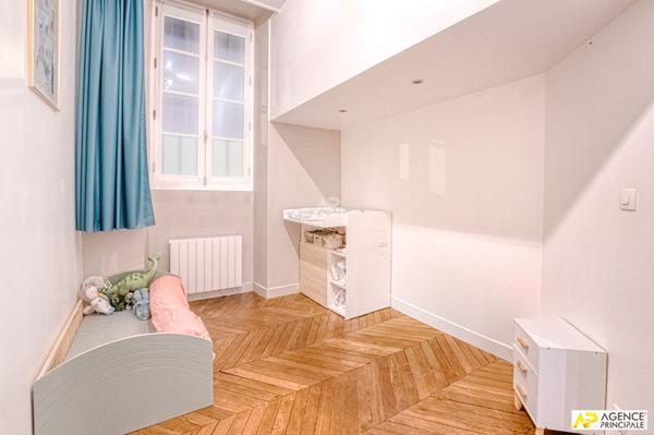 Versailles Notre-Dame / Avenue de Saint-Cloud - Appartement 4 pièces - 93m² au sol €660 000 ** - Référence 26677