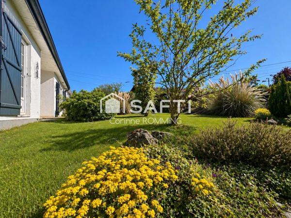 Vrai plain-pied avec  cave et garage, 3 chambres