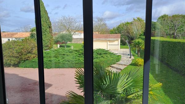 Traditionnelle - 8 pièces - 220 m²