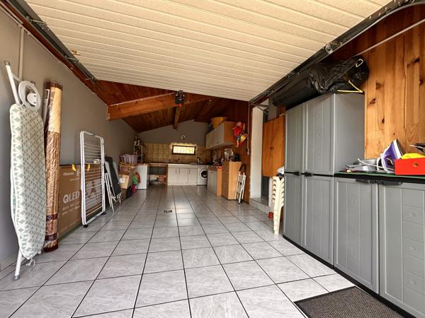 Belle maison individuelle avec jardin, garage et terrasses