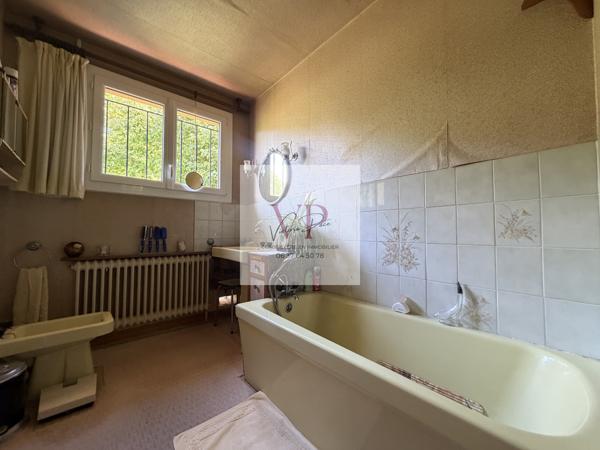 HONFLEUR - Maison 111 m² - 3 chambres - Sous-sol complet - Terrain 1 071 m²