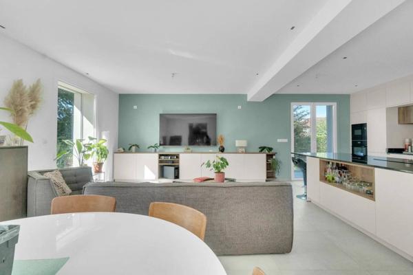 Villa d’Exception avec Vue Panoramique & Dépendance Privative – Viviers-du-Lac