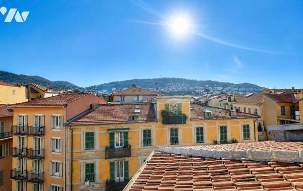 PLACE DU PIN – 2 PIÈCES 35 M² – DERNIER ÉTAGE – TERRASSE – VUE DÉGAGÉE